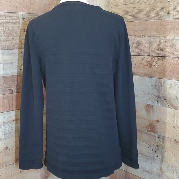 Jones new year - Picture 4 of 10